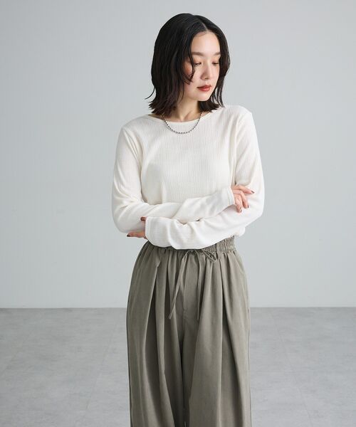 Green Parks(グリーンパークス)の「クルーネックリブ長袖プルオーバー(Tシャツ/カットソー・レディース・ブラック/ホワイト系その他2/チャコールグレー・FREE)」の14枚目の写真