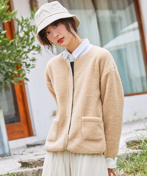 JOCOSA(ジョコサ)の「ノーカラー ボアブルゾン(ブルゾン・レディース・ブラウン/ブラック/ベージュ・L/M/S)」の5枚目の写真