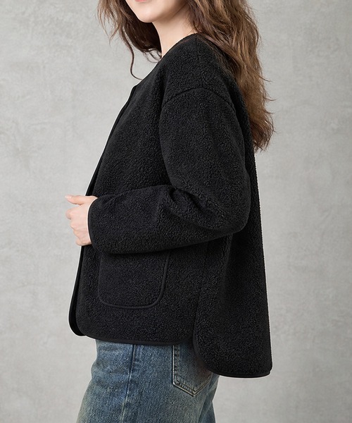 JOCOSA(ジョコサ)の「ノーカラー ボアブルゾン(ブルゾン・レディース・ブラウン/ブラック/ベージュ・L/M/S)」の11枚目の写真