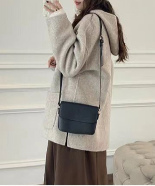 &soiree(アンドソワレ)の「オーバーサイズミドル丈ダッフルコート(ダッフルコート・レディース・ブラック/ベージュ・SMALL/MEDIUM/LARGE/X-LARGE)」の5枚目の写真