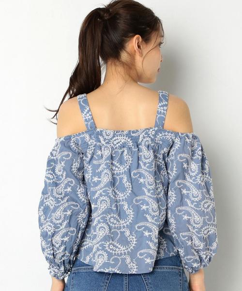 Another Edition（アナザーエディション）の「ペイズリーエンブロブラウス/AEBFC  ペイズリーEMB BLS◆（シャツ/ブラウス・レディース・ホワイト/イエロー/コバルトブルー・FREE）」の17枚目の写真