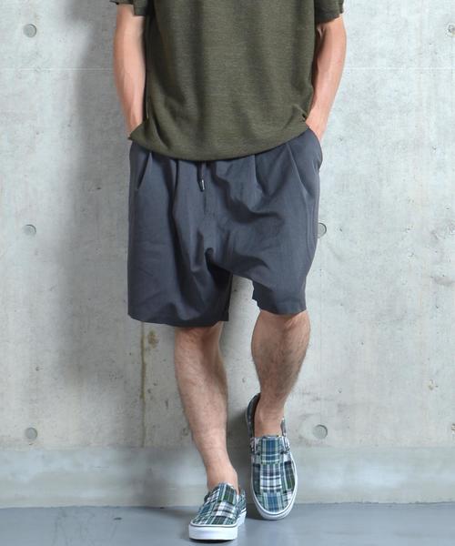 SHIPS JET BLUE（シップスジェットブルー）の「SHIPS JET BLUE: T/R ガウチョショーツ■（その他パンツ・メンズ・オリーブ/グレー/ベージュ/ネイビー・LARGE/MEDIUM）」の2枚目の写真