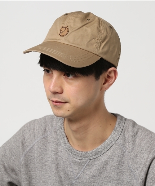 FJALL RAVEN （フェールラーベン）の「Vidda Cap (FJALLRAVEN/フェールラーベン)（キャップ・メンズ・サンドグレー/ライトグリーン/ダークグレー/ダークオリーブ/ライトグレー/ブルー/ライトインディゴブルー/グレー/グリーン系その他/イエロー系その他/ブルー系その他/グリーン系その他2/ライトオリーブ/ダークブルー/ライトブラウン/レンガ/グリーン系その他3・S/M/L/XL）」の5枚目の写真