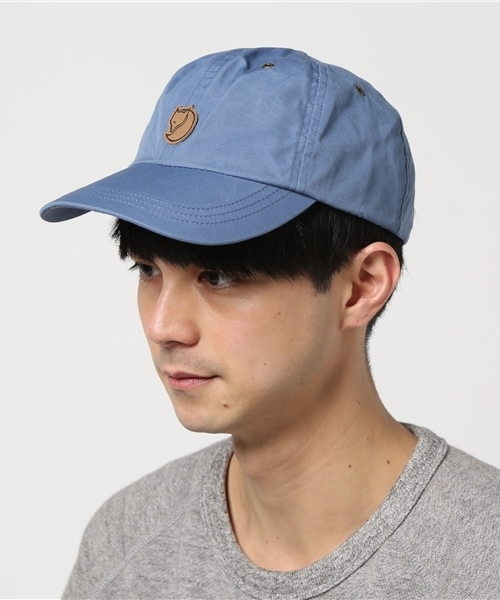 FJALL RAVEN （フェールラーベン）の「Vidda Cap (FJALLRAVEN/フェールラーベン)（キャップ・メンズ・サンドグレー/ライトグリーン/ダークグレー/ダークオリーブ/ライトグレー/ブルー/ライトインディゴブルー/グレー/グリーン系その他/イエロー系その他/ブルー系その他/グリーン系その他2/ライトオリーブ/ダークブルー/ライトブラウン/レンガ/グリーン系その他3・S/M/L/XL）」の14枚目の写真