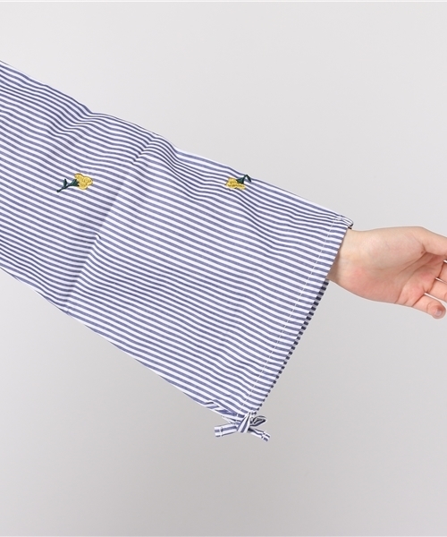 POU DOU DOU（プードゥドゥ）の「ストライプ刺繍袖プルオーバー（Tシャツ/カットソー・レディース・ネイビー/グリーン・3）」の3枚目の写真