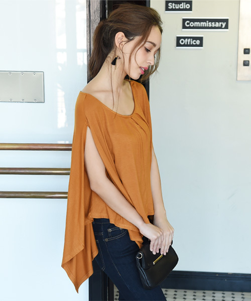 Luz Llena（ラズレナ）の「[2way]変形カットノースリーブトップス（Tシャツ/カットソー・レディース・キャメル/ブラック/オフホワイト・MEDIUM）」の5枚目の写真