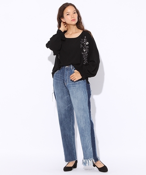 niko and...（ニコアンド）の「レーヨンフロント花刺繍ブラウス（シャツ/ブラウス・レディース・オフホワイト/ブラック/グリーン・LARGE/MEDIUM）」の11枚目の写真