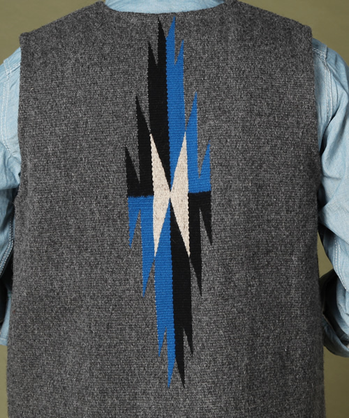 最終値下げ希少BEAMS PLUS×センチネラ　別注チマヨベスト　インディゴ染め 希少BEAMS PLUS×センチネラ チマヨベスト インディゴ染め セッズ