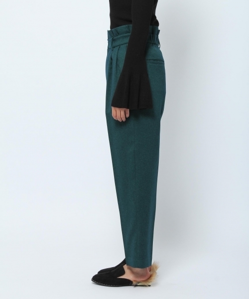 laboratory work（ラボラトリーワーク）の「ハイウエスト2タックテーパードパンツ（その他パンツ・レディース・ブラック/イエロー/グリーン・MEDIUM）」の6枚目の写真