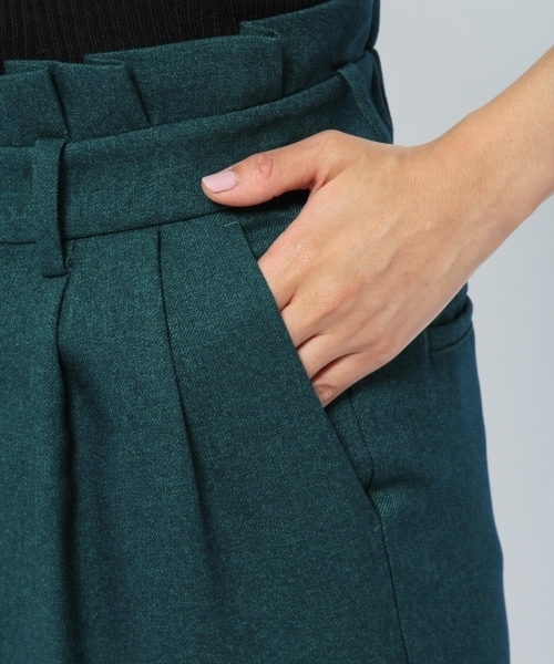 laboratory work（ラボラトリーワーク）の「ハイウエスト2タックテーパードパンツ（その他パンツ・レディース・ブラック/イエロー/グリーン・MEDIUM）」の10枚目の写真