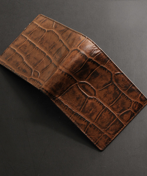 牛革レザークロコダイル型押しミニ折り財布（財布）｜Mia Borsa（ミアボルサ）