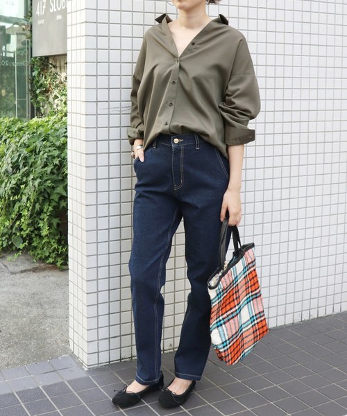 SLOBE IENA(スローブイエナ)の「テンセルダンガリーオーバーシャツ◆(シャツ/ブラウス・レディース・カーキ/ネイビー/キャメル・FREE)」の5枚目の写真