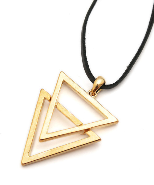 MinoriTY（マイノリティ）の「トライアングルエコレザーロングネックレス（ネックレス・メンズ・その他1/その他2・FREE）」の5枚目の写真