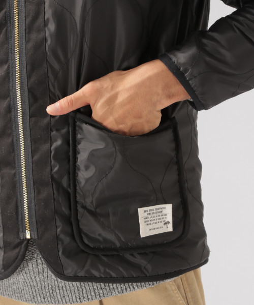 BAYFLOW(ベイフロー)の「キルトボアリバーシブルブルゾン 18AW(ブルゾン・メンズ・ブラック/カーキ/ベージュ・SMALL/MEDIUM/LARGE)」の8枚目の写真