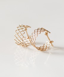 cui-cui（キュイキュイ）の「ゴールド メッシュ フープ ピアス