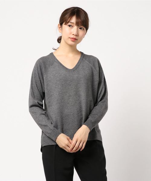 AMERICAN HOLIC（アメリカンホリック）の「Vネックベーシックプルオーバー　＊（ニット/セーター・レディース・サックスブルー/ベージュ/ブラック/チャコールグレー/アイボリー/ピンク/ブルー/杢グレー・M/L）」の5枚目の写真