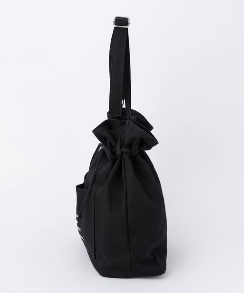 one after another NICE CLAUP（ワンアフターアナザーナイスクラップ）の「ロゴ入り巾着バッグ（ショルダーバッグ・レディース・オフホワイト/ブラック/アイボリー/パープル・FREE）」の7枚目の写真