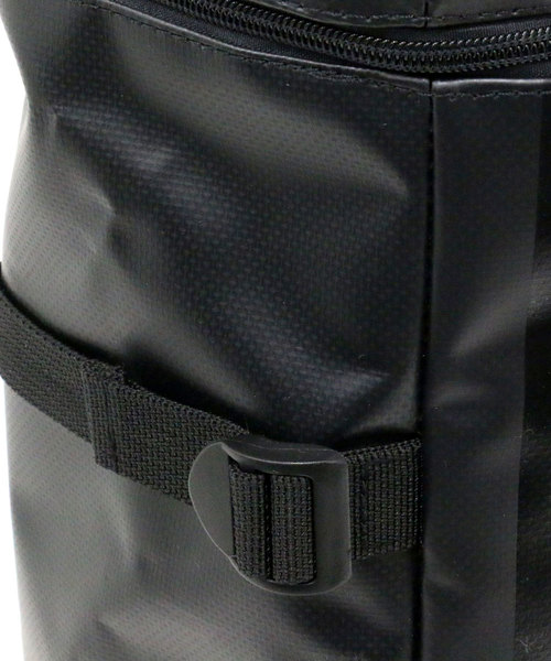 FILA(フィラ)の「FILA/フィラ 撥水ボックスバックパック リュック(バックパック/リュック・メンズ・ブラック/ネイビー/レッド/ブラック×グリーン・FREE)」の11枚目の写真