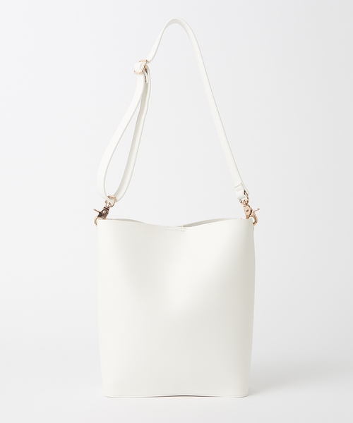 natural couture（ナチュラルクチュール）の「ワンハンドルトート（トートバッグ・レディース・ブラック/ホワイト/キャメル/ブラウン系その他・FREE）」の7枚目の写真