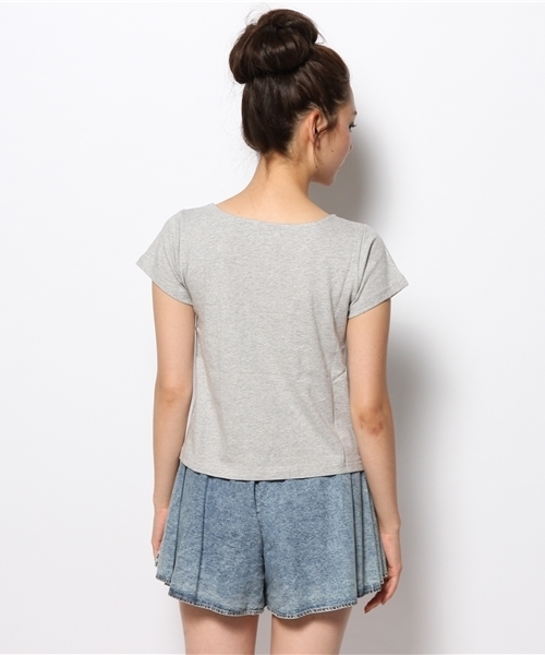 Chico（チコ）の「AMOUR刺繍T（Tシャツ/カットソー・レディース・ホワイト/グレー/ネイビー・FREE）」の6枚目の写真