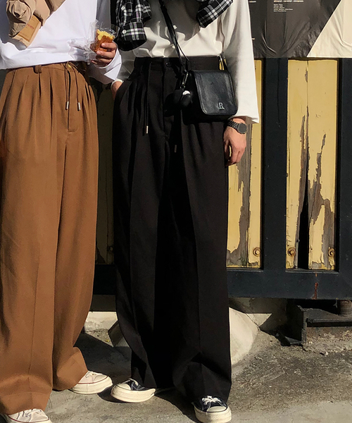 M.P Studios(エムピーストゥディオ)の「【M.P Studios】ドローコード ワイド ストレート スラックス(スラックス)」|ブラック