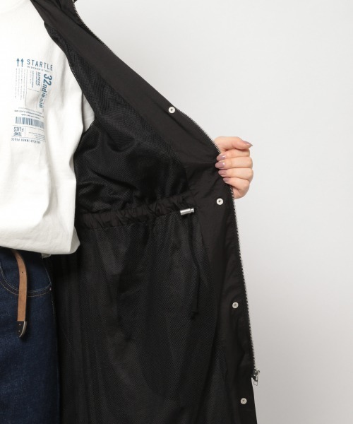 PAGEBOY（ページボーイ）の「ロングフーデッドコート（ダウンジャケット/コート・レディース・ブラック/グレイッシュベージュ・FREE）」の14枚目の写真