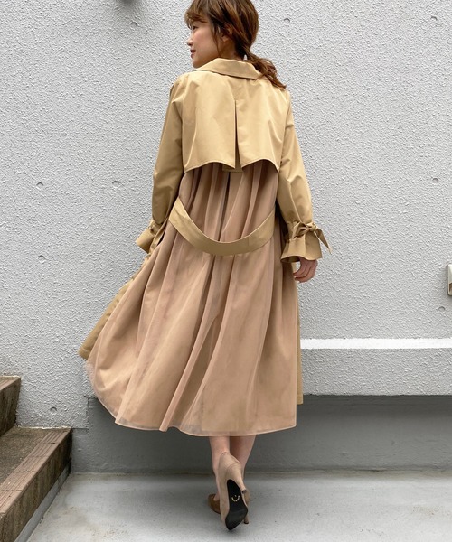 PICCIN(ピッチン)の「バックチュールドレスコート(トレンチコート・レディース・ブラック/ベージュ/キャメル・M)」の12枚目の写真