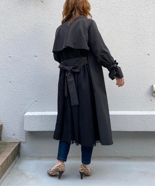 PICCIN(ピッチン)の「バックチュールドレスコート(トレンチコート・レディース・ブラック/ベージュ/キャメル・M)」の18枚目の写真