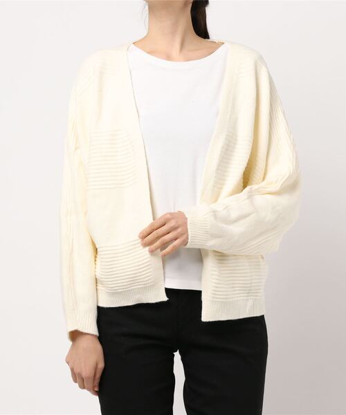 Bou Jeloud（ブージュルード）の「ドルマンマシュマロカーディガン（カーディガン/ボレロ・レディース・ブラック/オフホワイト/ブルー・FREE）」の5枚目の写真