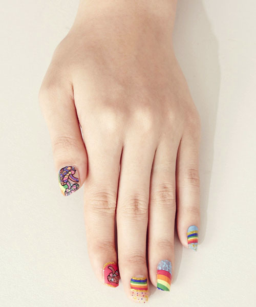 チャイハネ（チャイハネ）の「【チャイハネ】ETHNIC ネイルシール DECO tte Nail（デコッテネイル）ラメ入り（ネイルシール/ネイルチップ・レディース・その他/ゴールド/グリーン/その他1/その他2/その他3/その他4/その他5/その他6/カラフル/ブラック×ブラック/その他7/ブルー/クリア/その他8/ゴールド系その他/マルチ/ブルー系その他/その他15/その他20/ターコイズブルー/その他21/その他22/その他11/レインボー/その他10/その他13/その他12/その他9/その他23/その他24/その他25/その他26/その他27/その他28/D/C/B/A/E/F/G/H/I/J・FREE）」の11枚目の写真