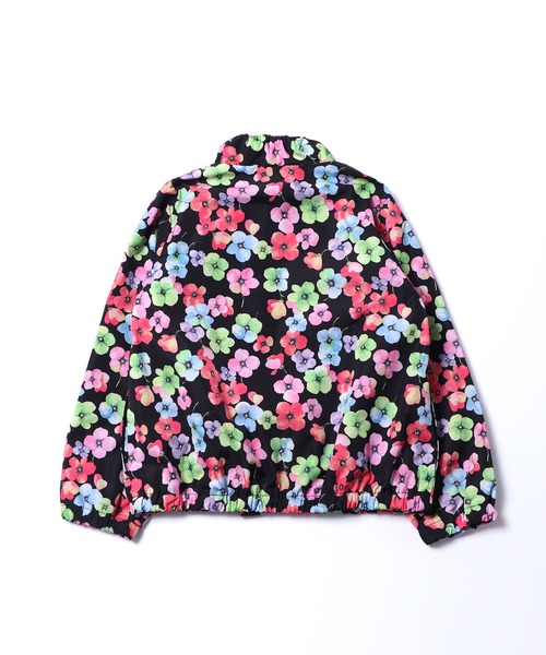 trois lapins kp（トロワラパンケーピー）の「ポリエステルタフタジャケット(140-160cm)（ナイロンジャケット・キッズ・ラベンダー/ブラック・140cm/150cm/160cm）」の6枚目の写真