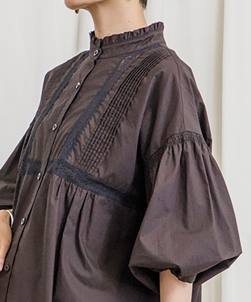 CIENA(シエナ)の「スタンドフリル5分袖衿レースピンタックブラウス(シャツ/ブラウス・レディース・オフホワイト/ブラック・FREE)」の22枚目の写真