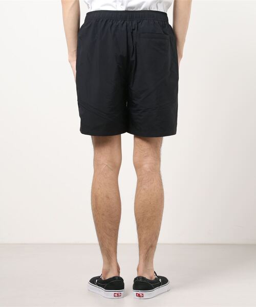 Guess(ゲス)の「Logo Nylon Shorts(その他パンツ・メンズ・ライトブルー/ブラック/グリーン・SMALL/LARGE/X-LARGE/MEDIUM)」の7枚目の写真