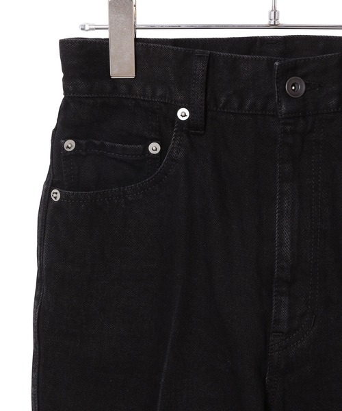 ADAM ET ROPE'(アダムエロペ)の「【WEB限定】カラーデニムセンターラインパンツ(デニムパンツ・レディース・ライトグレー/ブラック・38/36/34)」の13枚目の写真