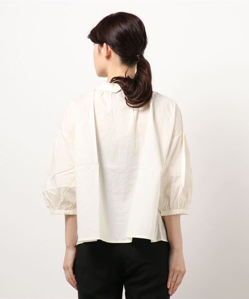 Samansa Mos2(サマンサ モスモス)の「衿付前後着ブラウス(シャツ/ブラウス・レディース・ブルー/ベージュ/オフホワイト/レッド/ブラック・フリ-)」の6枚目の写真