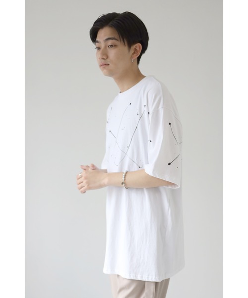 CREARE -LINO-（クレアーレリノ）の「オーバーサイズ　ペイントプリント半袖Tシャツ<ユニセックス>（Tシャツ/カットソー・メンズ・ホワイト/ブラック・FREE）」の11枚目の写真