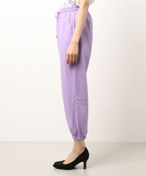 KMRii / レザーパイピングクロップドスウェットパンツ KMRii / レザーパイピングクロップドスウェットパンツ KMRii