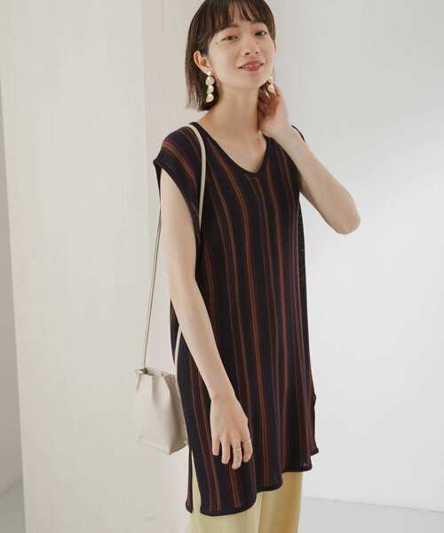 KBF(ケイビーエフ)の「マルチストライプノースリーブニット(ニット/セーター・レディース・ブラウン/オレンジ/パープル系その他・ONE)」の11枚目の写真