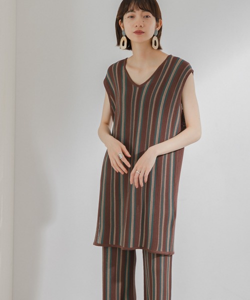 KBF(ケイビーエフ)の「マルチストライプノースリーブニット(ニット/セーター・レディース・ブラウン/オレンジ/パープル系その他・ONE)」の14枚目の写真