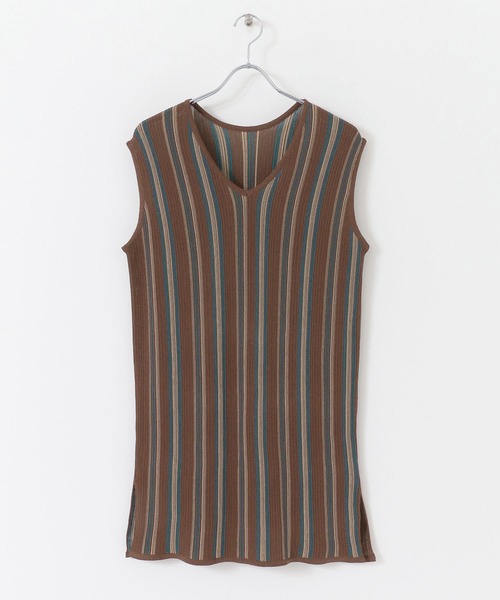 KBF(ケイビーエフ)の「マルチストライプノースリーブニット(ニット/セーター・レディース・ブラウン/オレンジ/パープル系その他・ONE)」の5枚目の写真