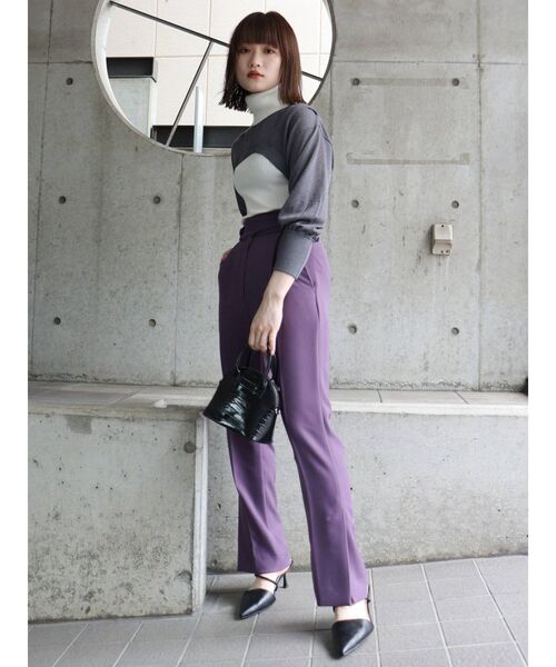 MURUA（ムルーア）の「センタープレスストレートパンツ（その他パンツ・レディース・アイボリー/ブラック/パープル/ブラウン・1/2）」の18枚目の写真