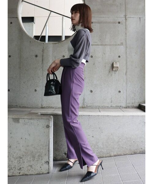 MURUA（ムルーア）の「センタープレスストレートパンツ（その他パンツ・レディース・アイボリー/ブラック/パープル/ブラウン・1/2）」の19枚目の写真