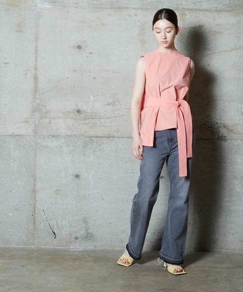 lautreamont BLEUBLANC（ロートレアモンブルーブラン）の「<lautreamont BLEUBLANC>ベルト付きストレッチカットソー（Tシャツ/カットソー・レディース・チャコールグレー/ネイビー/オレンジ・9号）」の19枚目の写真
