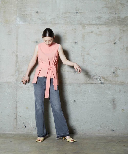 lautreamont BLEUBLANC（ロートレアモンブルーブラン）の「<lautreamont BLEUBLANC>ベルト付きストレッチカットソー（Tシャツ/カットソー・レディース・チャコールグレー/ネイビー/オレンジ・9号）」の22枚目の写真