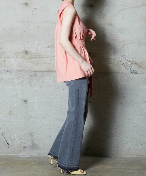 lautreamont BLEUBLANC（ロートレアモンブルーブラン）の「<lautreamont BLEUBLANC>ベルト付きストレッチカットソー（Tシャツ/カットソー・レディース・チャコールグレー/ネイビー/オレンジ・9号）」の11枚目の写真