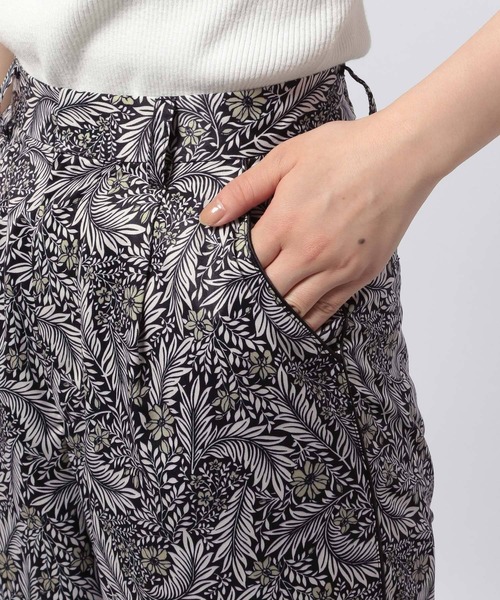 PAGEBOY（ページボーイ）の「ネオボヘミアンガラパンツ（その他パンツ・レディース・ブラック系その他/ネイビー系・FREE）」の13枚目の写真