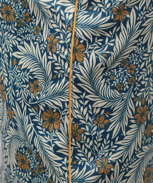 PAGEBOY（ページボーイ）の「ネオボヘミアンガラパンツ（その他パンツ・レディース・ブラック系その他/ネイビー系・FREE）」の4枚目の写真