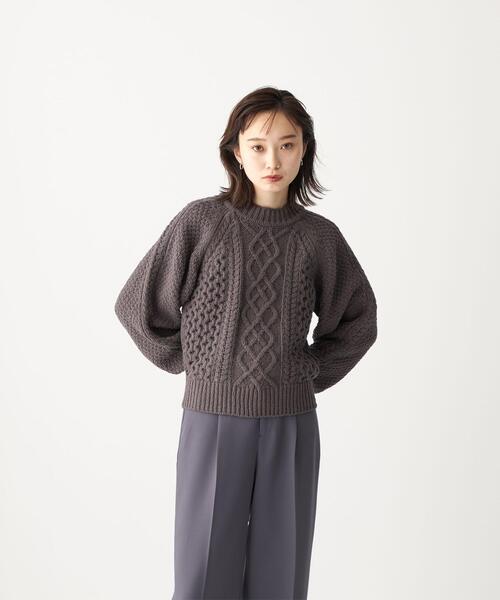 CITEN（シテン）の「＜CITEN（シテン）＞ ソフトタッチ ケーブル ニット（ニット/セーター・レディース・ダークグレー/オフホワイト・FREE）」の6枚目の写真