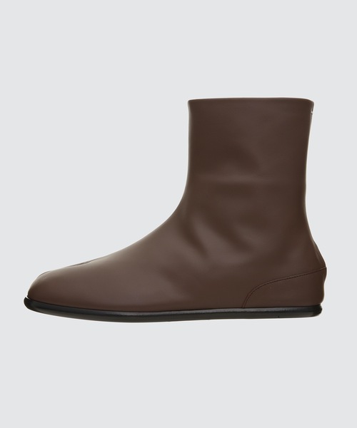 Maison Margiela（メゾンマルジェラ）の「"TABI" - shoes（ドレスシューズ・メンズ・ブラック/その他・43/41/42/40）」の2枚目の写真