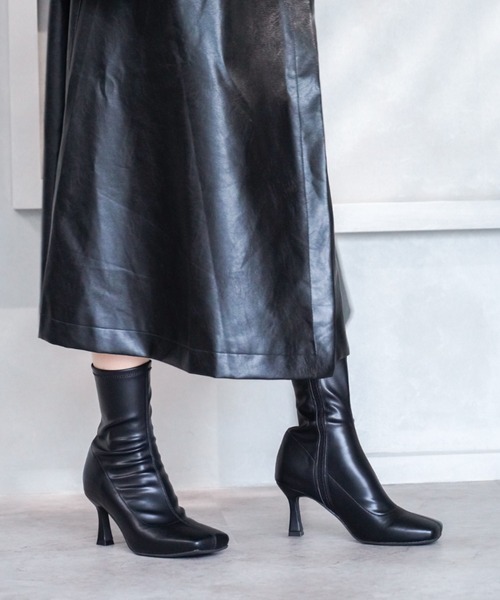 VIVIAN（ヴィヴィアン）の「ワイドスクエアトゥストレッチショートブーツ（ブーツ・レディース・ブラック/ダークブラウン/アイボリー・LL/S/M/L）」の6枚目の写真